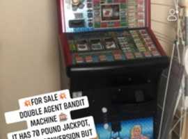 Juggling jackpots fruit machine game