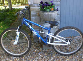 apollo fade 20 inch bike
