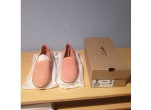 BRAND NEW & BOXED from Clarks, size 7