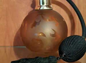 Glass perfume bottle