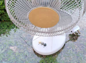 Small Desktop Oscillating Fan