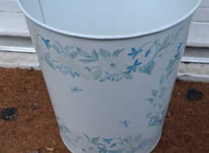 Probus Housewares Metal Decorated Waste Bin