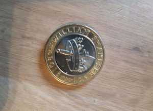 coin £2