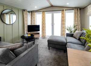Stunning 3 Bedroom Single Lodge For Sale In Selsey West Sussex!!