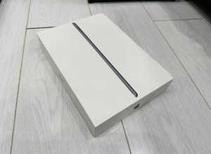 Apple iPad 9th Generation 10.2 BRAND NEW 2022 - 64GB Wi-Fi - Space Grey - Warranty!