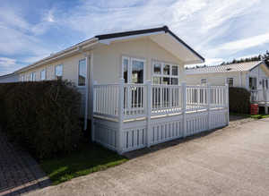 Victory Versailles 40 x 16 2 Bed Lodge  Far Grange Holiday Park YO25 8SY