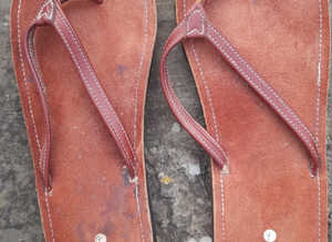 Mens Leather Flip Flop Shoes Size 9 New