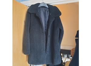 Black fluffy coat - size 10