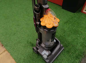 DYSON HOOVER EXCELLENT WORKING ORDER