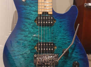 EVH Wolfgang Standard Electric Guitar Chlorine Burst