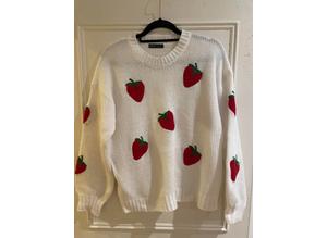 Womens white jumper with strawberries size UK L, EU 40