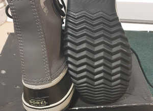 Sorel winter carnival boots