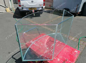 CURVED FRONT FISH TANK 200 LITERS 10MM GLASS