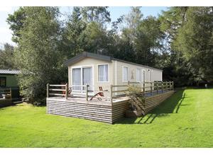 Static Caravan for sale, Beach side, 2 bedrooms, 35ft x 12ft situated in Selsey, West Sussex