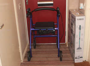 Drive Folding Rollator Mobility Walker 4 Wheels with Seat And Bag Very Good Condition