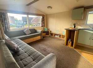 **Cheapest 3 bed caravan with FREE 2025 pitch fees**