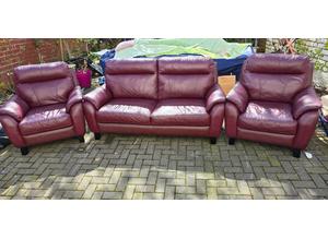 Excellent condition Leather Sofa Set - Maroon (dark red) - 2/3 + 1 + 1