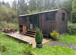 Shepherd hut shell