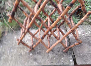 Bamboo 10 Bottle Folding Rack