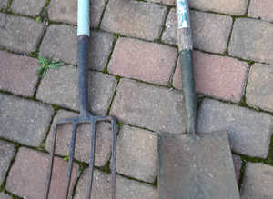 Gardeners Fork & Shovel