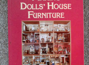 Making Dolls' House Furniture by King, Patricia Paperback Book