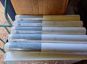 Five x 10M Rolls Of Wallpaper