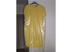 Lovely M & S new dress lined with pleated pocket detail in yellow.