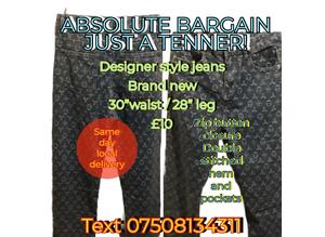 DESIGNER STYLE JEANS ABSOLUTE BARGAIN A TENNER!