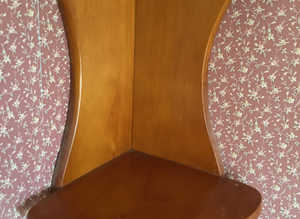 Golden pine corner shelf
