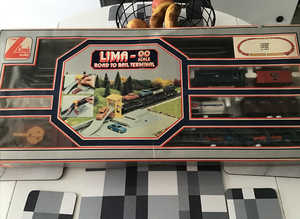 Lima 00 scale train set