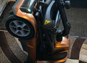 Just Serviced. DRIVE Remote Control Autofold 17kg 18 Stone Aircraft Approved Mobility Scooter