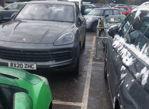 Car Paint Repair in Blemishes and Scratches