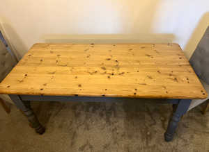 Shabby Chic Dining Table & 2 Chairs