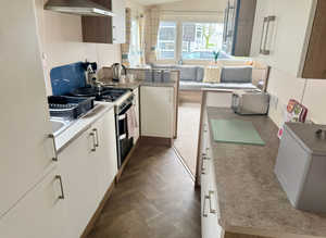 **REDUCED 2 bedroom caravan with free 2025 pitch fees just off a12**