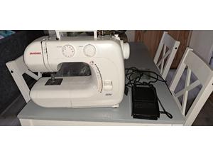 Janome 2039 sewing machine in new condition throughout