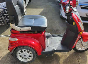 Mobility scooter