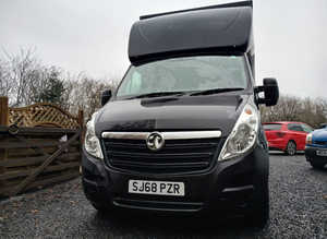 2018 VAUXHALL MOVANO L3H1 R3500 CDTI BITURBO RWD LUTON TAIL LIFT (68 REG) BLACK, 2.3 DIESEL (EURO 6) **AIR CON** 1 COMPANY OWNER
