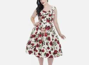Hearts & Roses - 50s Ditsy Rose Floral Summer Dress in Plus Size 24 (Free Postage)