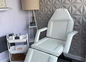 Holistic /beauty therapy