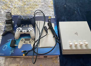 Sony PlayStation 4 Pro - White 1TB Video Game Console +controllers and games