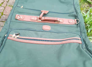 Executive Garment Carrying Case
