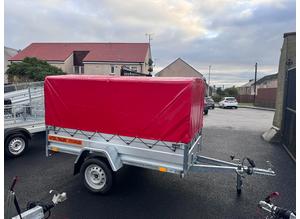 BRAND NEW 7,7ft x 4,2ft SINGLE AXLE BORO TRAILER WITH FRAME AND COVER 750KG