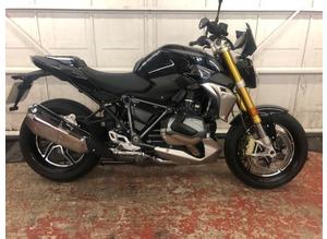 BMW R1250 R TRIPLE BLACK 719 EDITION, ONLY 375 MILES FROM NEW.
