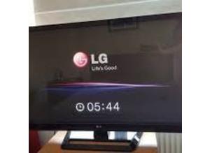 LG 42 inch TV excellent condition, Remote Control,