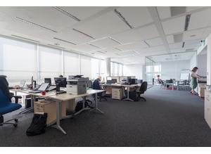 Office & Commercial Cleaning Services