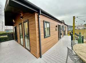 Twin Lodge For Sale At Seal Bay In West Sussex Near The Sea!!