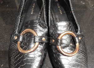 Ladies Black Snakeskin Look Size 5 Shoes