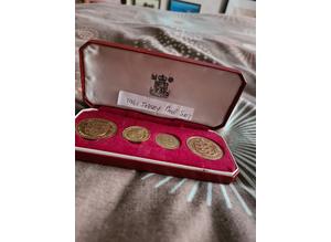 Royal mint coin set