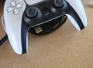 Disc Edition Sony PS5 Blu-Ray Console with 5 games & headset PlayStation 5 -