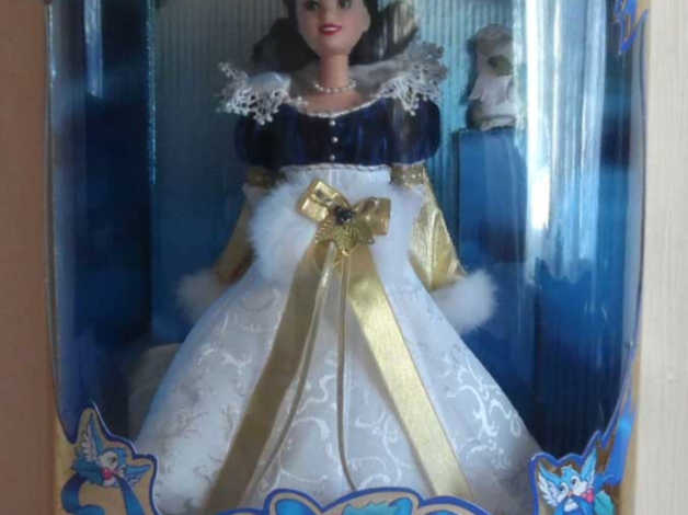 Snow white barbie online doll 1998